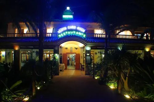 Turisticos Cabo Roche * Conil de la Frontera